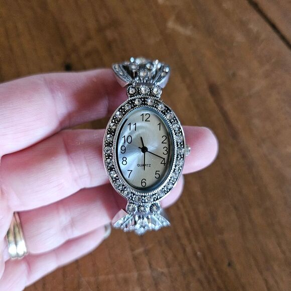 Hinged Cuff Rhinestone Quartz Watch | Sparkle Bracelet Timepiece OS - Picture 1 of 5